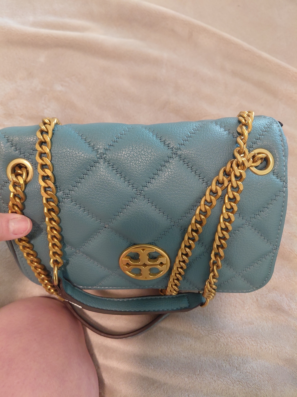 Quilted Teal Shoulder Bag with Gold Chain